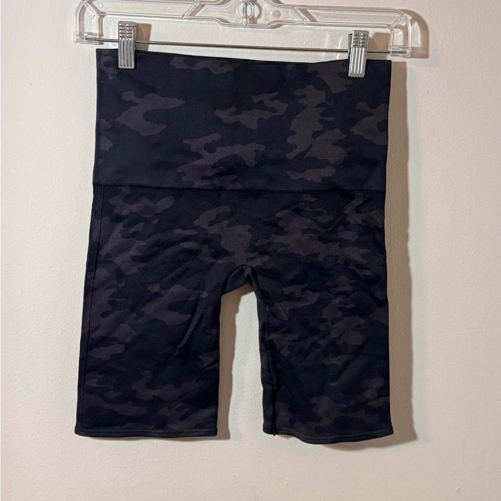 SPANX Black Camo Bike Shorts